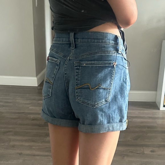 Mid Roll Short 7 For All Mankind - Picture 3 of 5